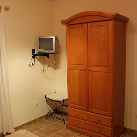 Apartament Laguna De Gallocanta 3*