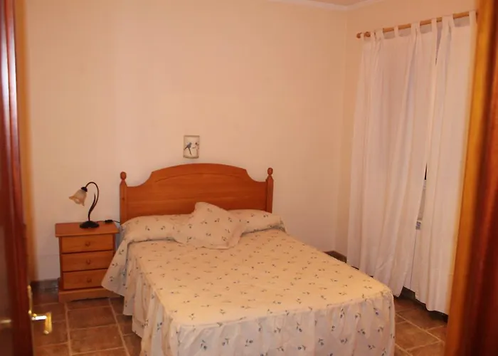 Laguna De Gallocanta Bello (Teruel)